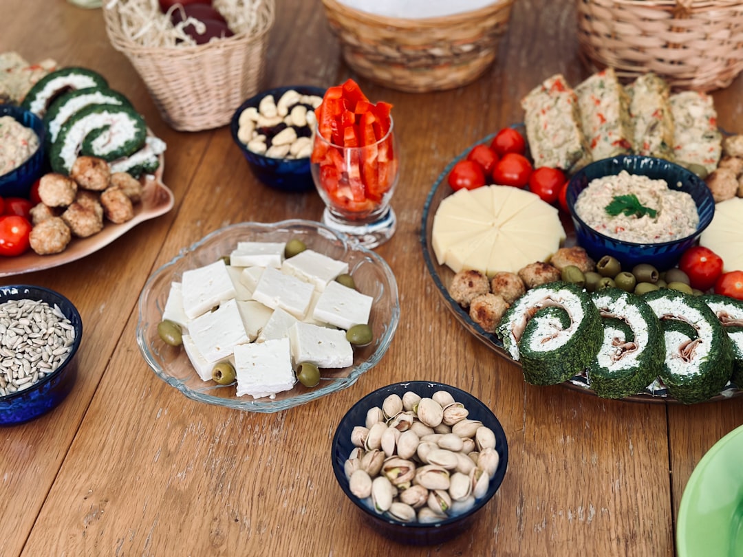 a-global-feast-exploring-the-enduring-charm-and-evolving-trends-of-traditional-foods-1759396104130