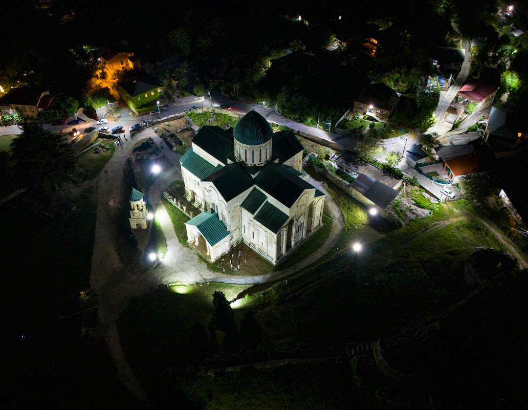 mastering-global-connections-your-guide-to-cultural-greetings-etiquette-in-2025-1759914484875