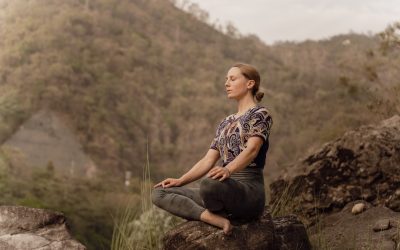 Navigating Stressful Times: Your Essential Meditation Routine for a Calmer Mind