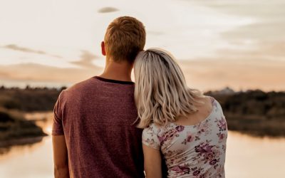 The Cosmic Dance of Love: Navigating Zodiac Compatibility in Modern Relationships