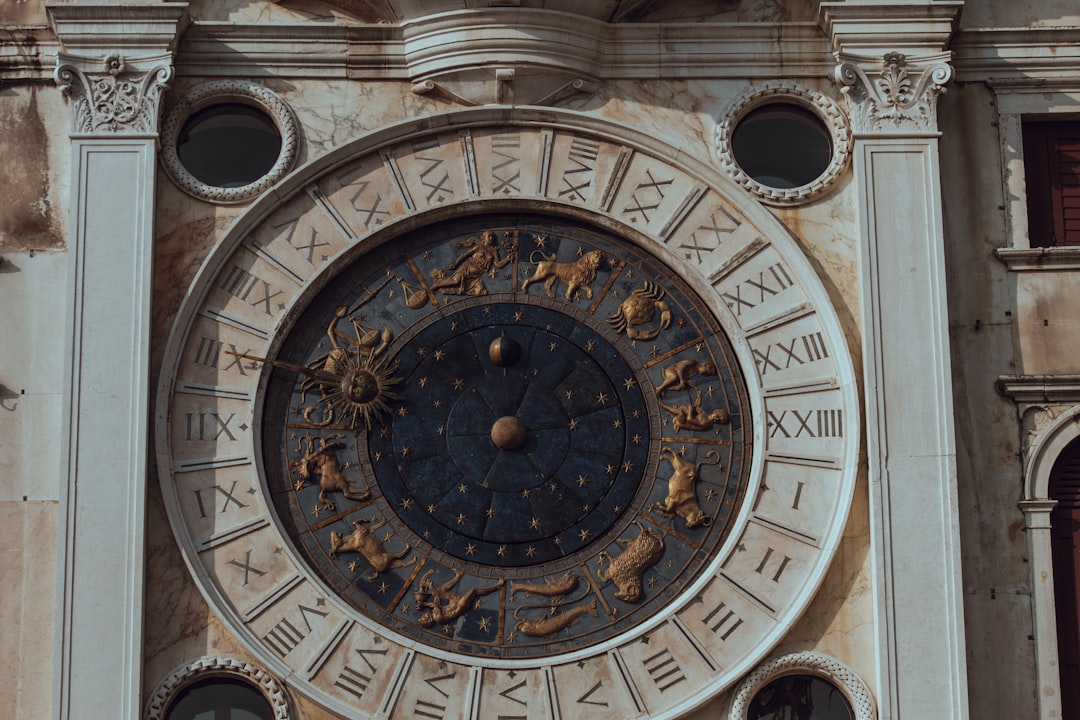 unlocking-cosmic-connections-a-deep-dive-into-zodiac-sign-compatibility-1777788466143