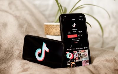 Becoming a Thriving Social Media Influencer in 2026: Your Ultimate Guide