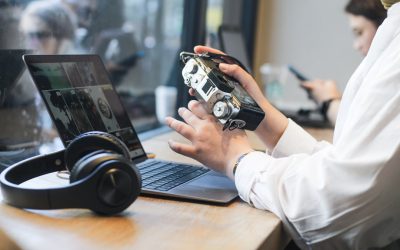 The Future is Now: How Personalized AI Assistants are Reshaping Our Daily Lives